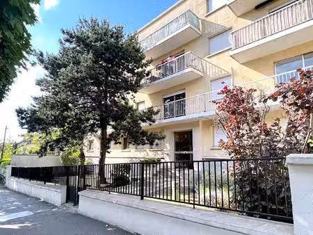 location appartement 2 pièces 45m²