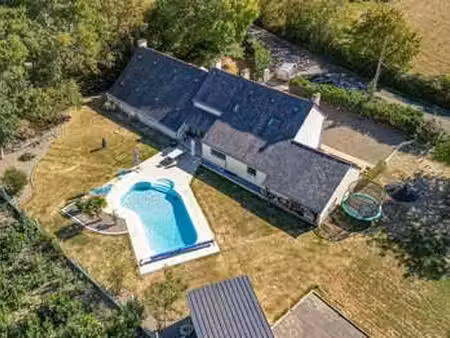 vente longère et corps de ferme piscine à verrie (49400) : à vendre piscine / 226m² verrie