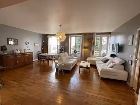 location appartement 3 pièces  83.95m²  blois