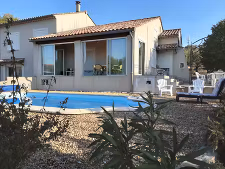 villa 170 m2 terrain 7000 m2 vue degagee.