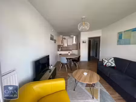 appartement à louer 2 pièces 39.3 m² - la rochelle (17) - 880€