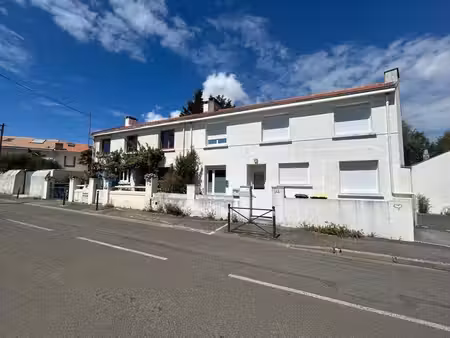 vente bureaux pornic 44210 128m²