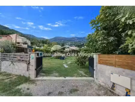 achat terrain 741m² contes 06390