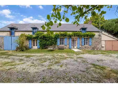 charmante longère à vendre à 3 minutes de chateaugiron - 5 pièces  124 m² sur 2747 m² de t