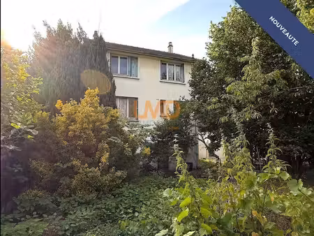 maison individuelle sur belle parcelle