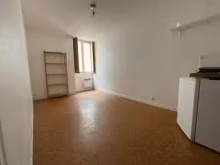location appartement t1 à nantes centre ville (44000) : à louer t1 / 15m² nantes centre vi