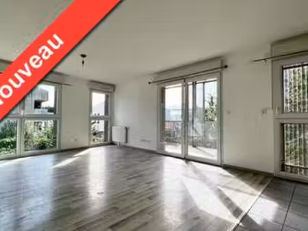 location appartement 3 pièces à orvault (44700) : à louer 3 pièces / 66m² orvault