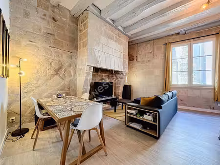 t1 bis - meublé - vieux tours - 29.57 m2