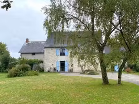 vente maison à sucé-sur-erdre (44240) : à vendre / 237m² sucé-sur-erdre