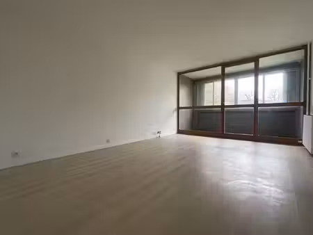 appartement de 3 pièces (73 m²) à louer à savigny le temple