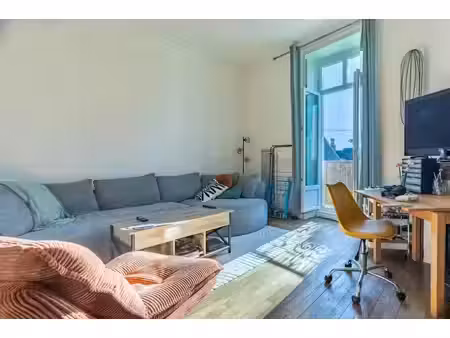 vente appartement 2 pièces 49 m² nantes (44000)