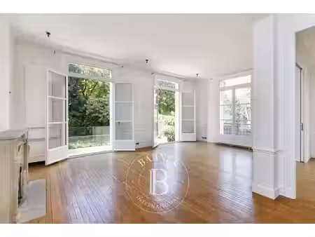 maison de luxe à louer dans le quartier ile de la jatte-parc d'orléans