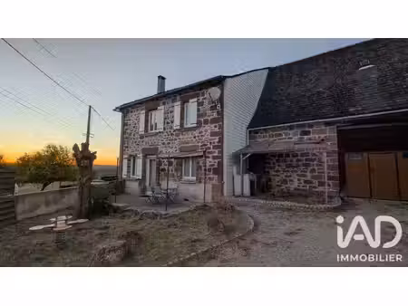 maison à saint-bonnet-la-rivière (19130)