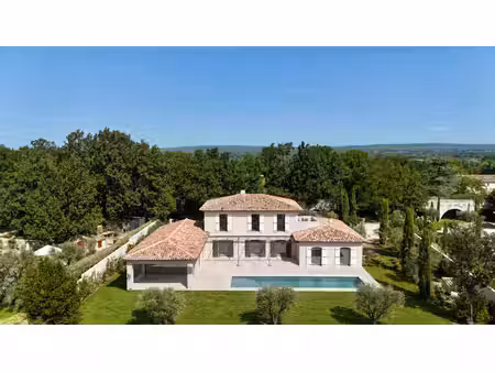 maison de luxe à louer dans le quartier plateau de puyricard-la trévaresse