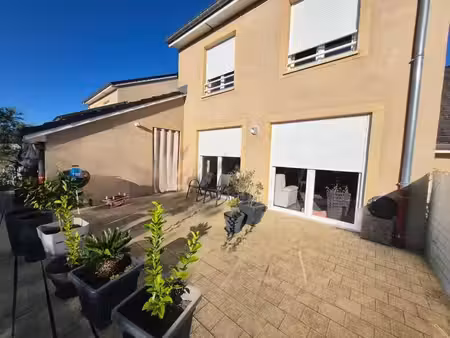 location maison 4 pièces 109 m² à volstroff (57940)