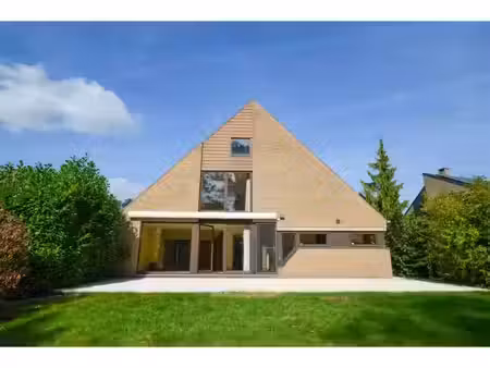 villa à vendre à rue peintre l. devos 25 la louvière (vbe71257)