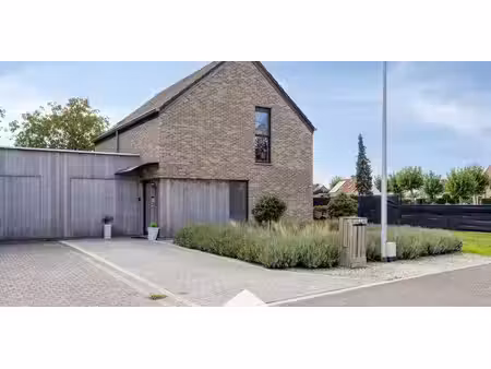 maison à vendre à peer pour € 387.000 avec 3 chambres à coucher