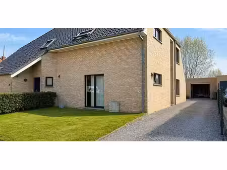 maison à vendre à sleidinge pour € 375.000 avec 3 chambres à coucher