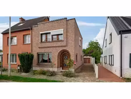 maison à vendre à emblem pour € 375.000 avec 3 chambres à coucher