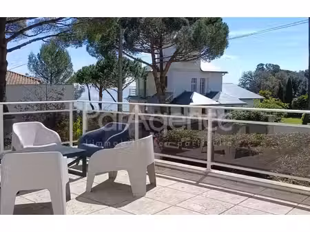 appartement 4 pièces vue mer garage