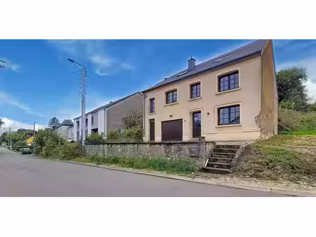 maison à louer à arlon pour € 1.500 avec 3 chambres à coucher