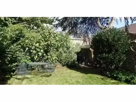 maison à louer à gent pour € 1.650 avec 3 chambres à coucher