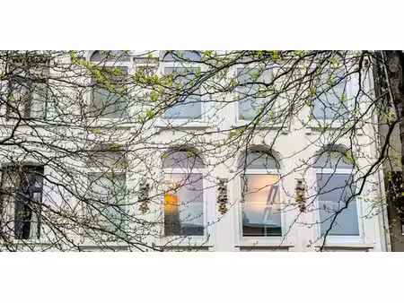 bureau à louer à antwerpen pour € 1.975