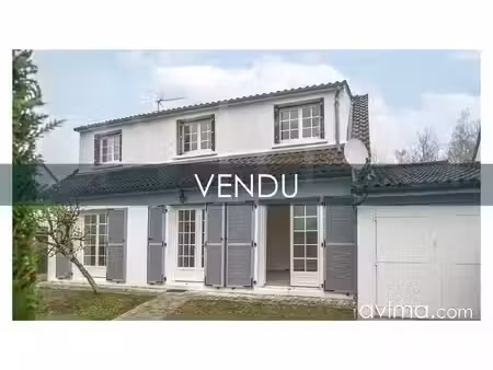feucherolles - maison familiale avec chambre au rez-de-chaus