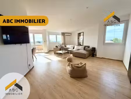 appartement de 193m2 avec grande terrasse