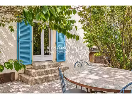 maison de charme au coeur de st martin de londres avec piscine en bois