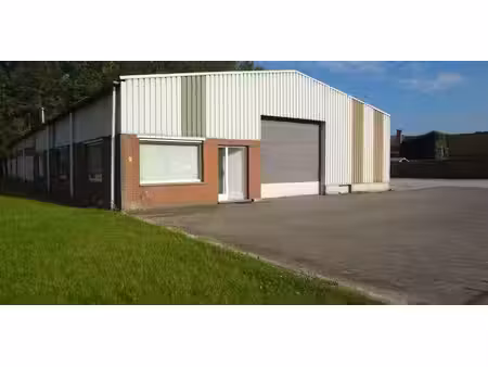 bâtiment d’entreprise à vendre à tisselt pour € 845.000