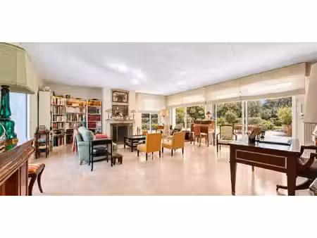 maison contemporaine avec jardin et terrasse saint-germain-en-laye (78)