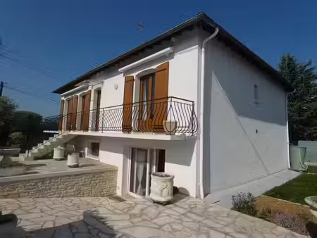 vente maison 6 pièces 160 m² niort (79000)