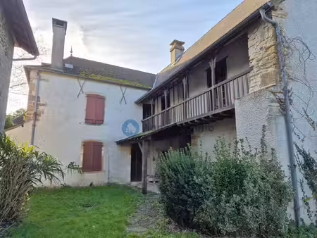 maison ancienne typique bearnaise