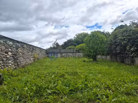 maison de village béarnaise du 17eme siècle  t4 de 96m2 avec pet