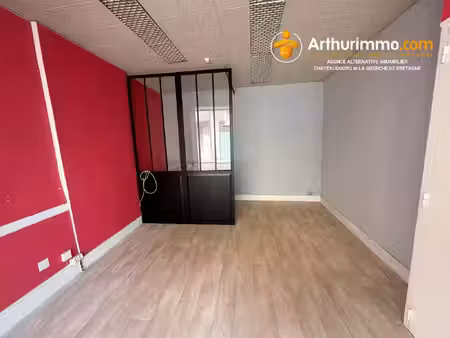 location commerce 1 pièce 16 m² à craon (53400)