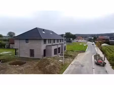 nouveau lotissement à vendre au cœur de kluisbergen
