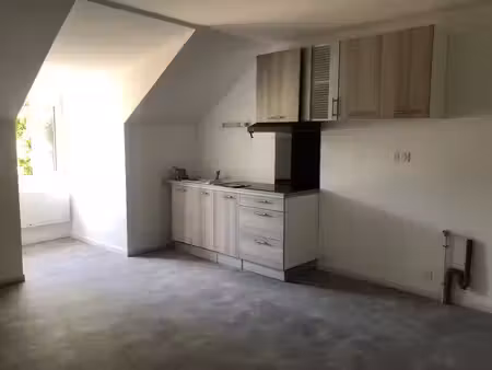appartement t3 avec jardin benevent-l'abbaye