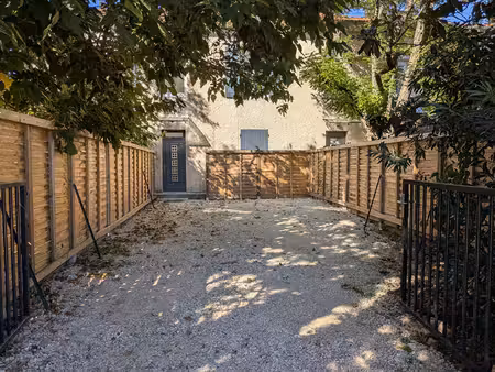 appartement orange 4 pièce(s) 90 m2
