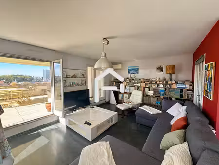 a louer : t4 de 115 m² entièrement meublé à toulouse