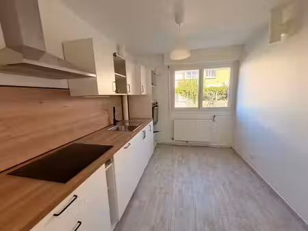 à louer – maison t5 entièrement rénovée – saumur