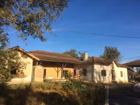 ancienne ferme rénovée sur 6809 m²
