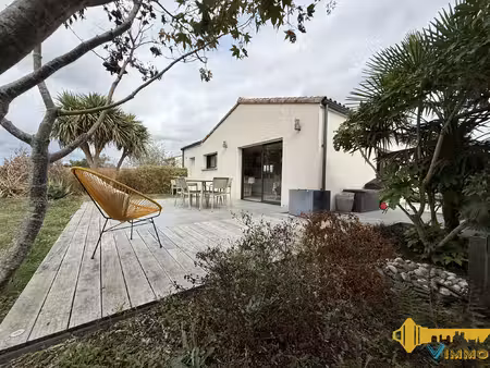 maison 101m2 - 3/4ch  dépendance 9 33m2 - jardin 410m2