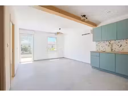 vente appartement 4 pièces 93 m² toulon (83100)