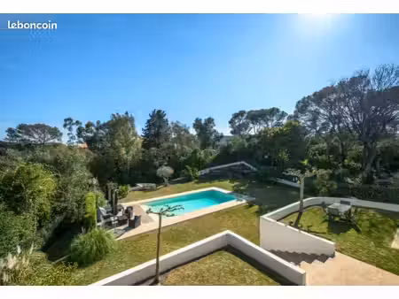 villa saint raphael