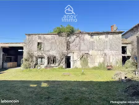 immeuble 200 m² segonzac