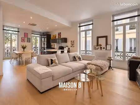 studio 5 pièces 129 m²