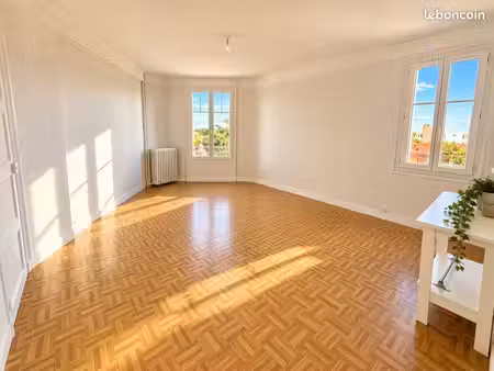 appartement 2 pièces 47m2