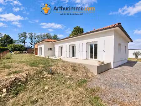 maison plain-pied 143m² - 4 chambres - piscine - double garages