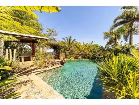 villa 5 pièces 152 m²